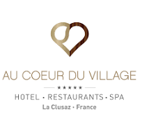 au coeur du village