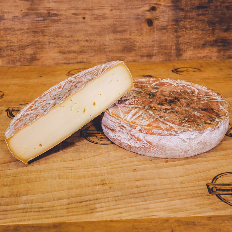 Vente fromages Saint Nectaire fermier AOP - Annecy Haute Savoie
