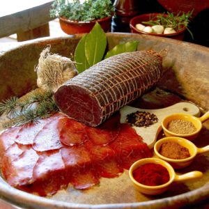 Achat de coffret apéritif vin blanc uby n°3 et saucissons de savoie